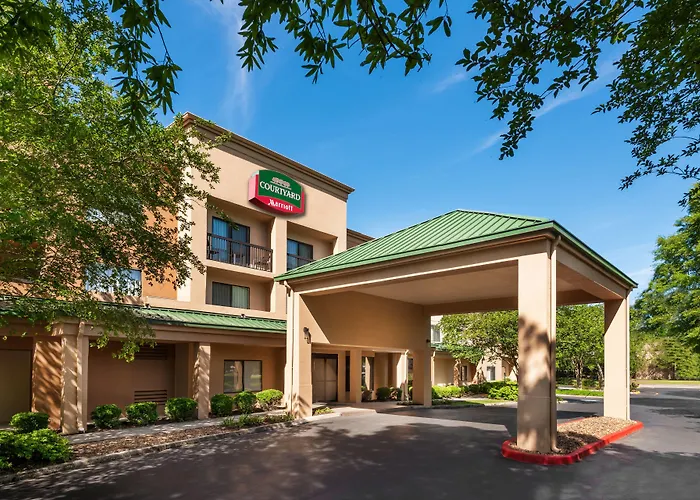 Courtyard Airport Hotel Lafayette